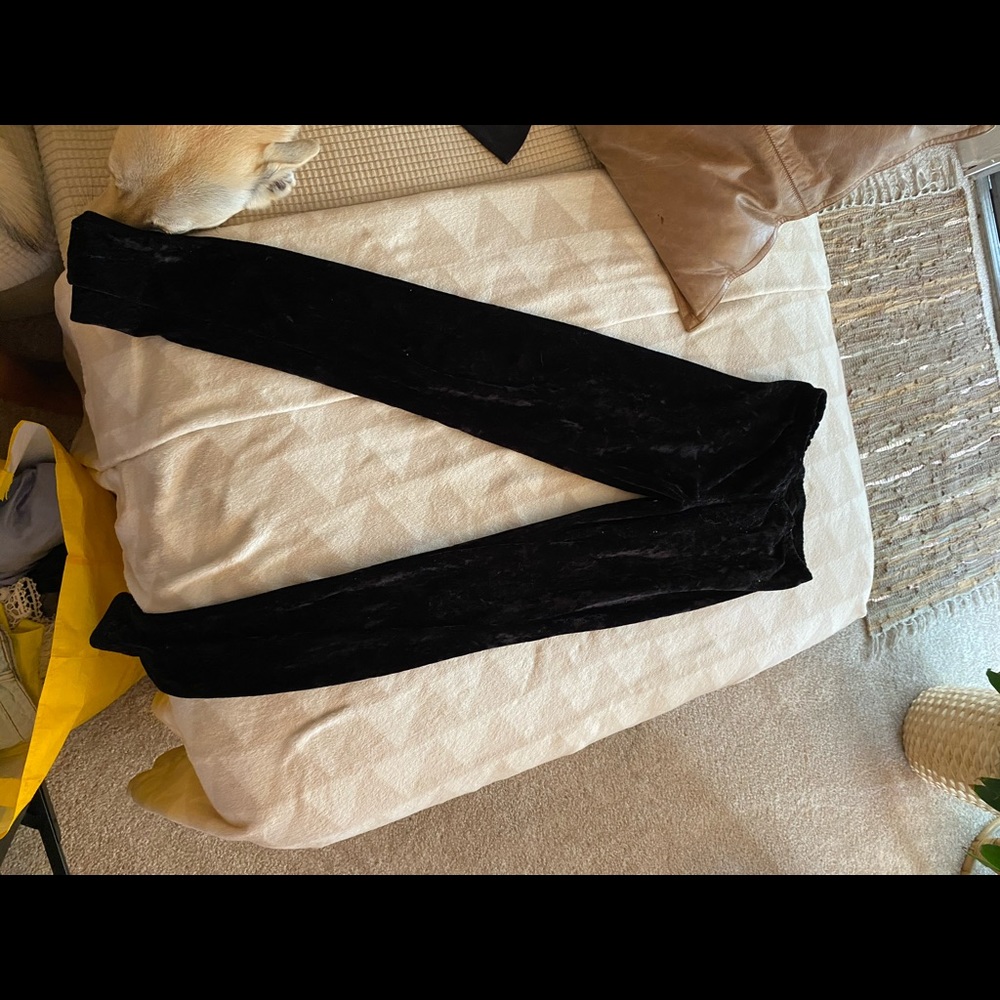 Wet Seal black velvet pants